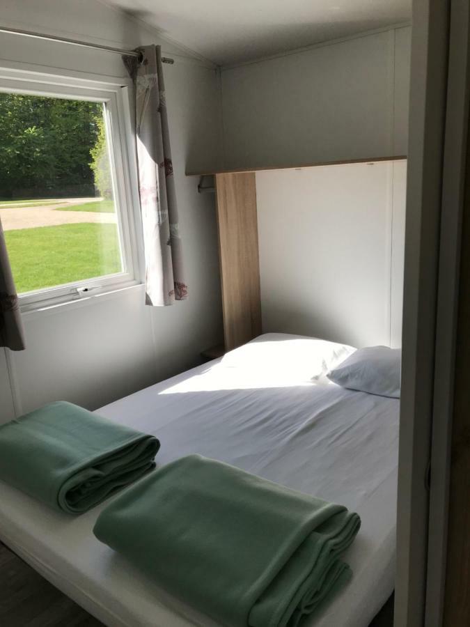 Camping Porte Des Vosges Bulgnéville Exteriör bild